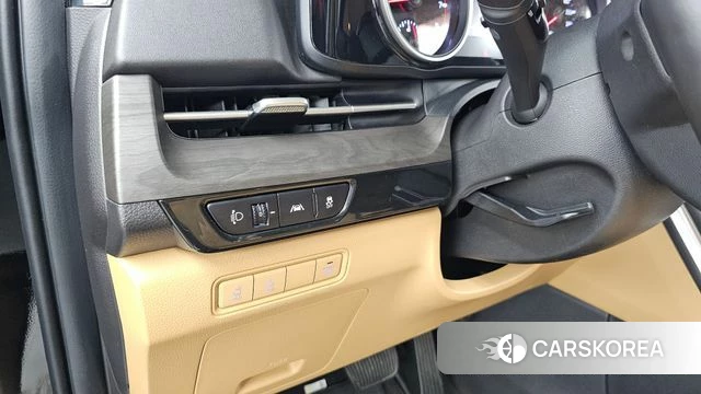 Kia Carnival 4th generation id 4646016 из Кореи 19