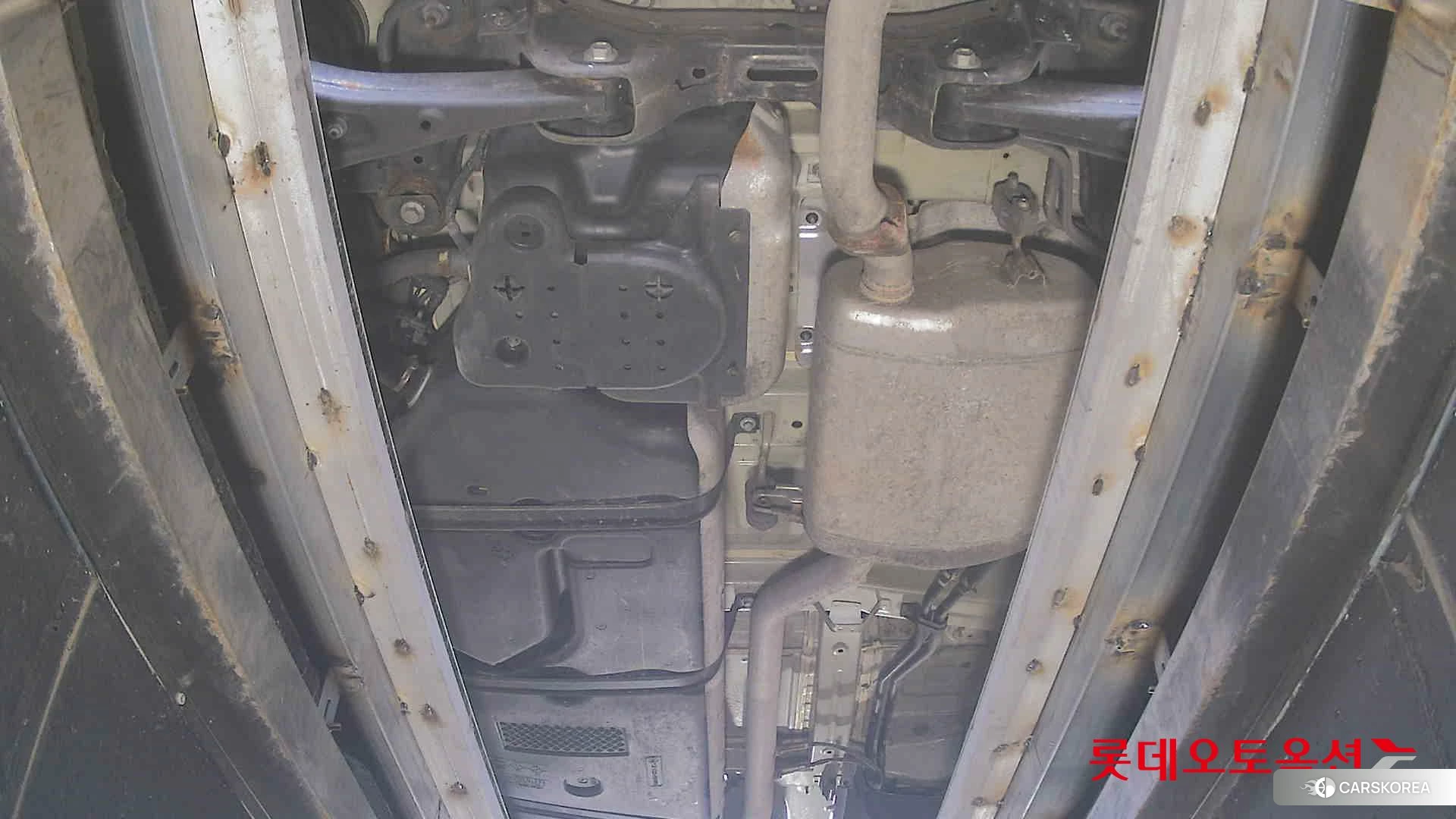 Kia Carnival id 4296921 из Кореи 19