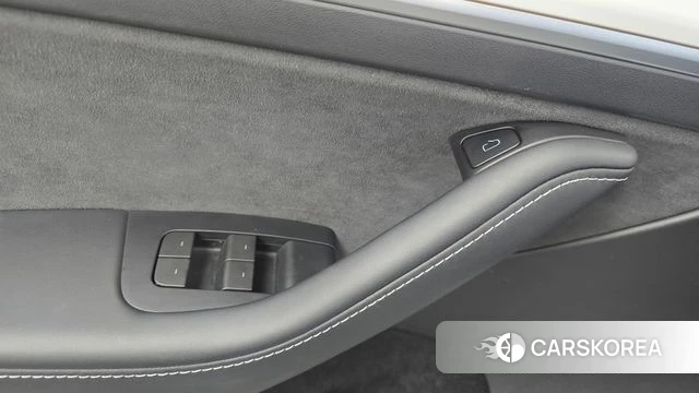 Tesla Model Y id 4863249 из Кореи 19