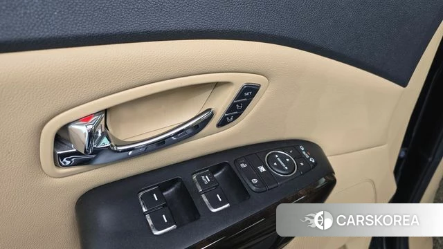 Kia The New Carnival id 4508248 из Кореи 19