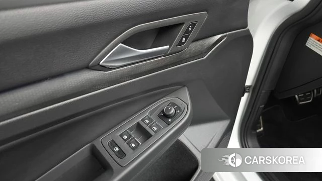 Volkswagen Golf 8th Generation id 4720092 из Кореи 19