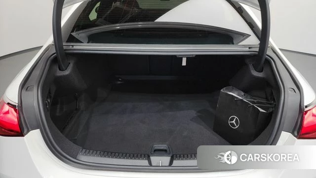 Mercedes-Benz E-Class W214 id 4773478 из Кореи 19