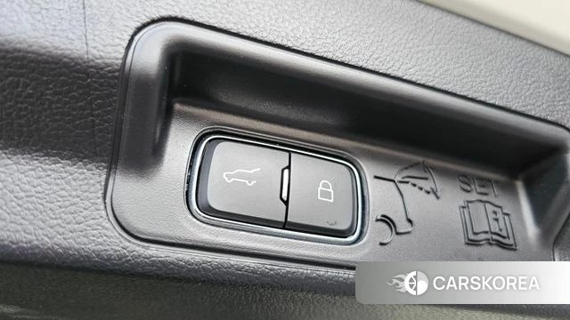 Ford Explorer 6th Generation id 4469637 из Кореи 19