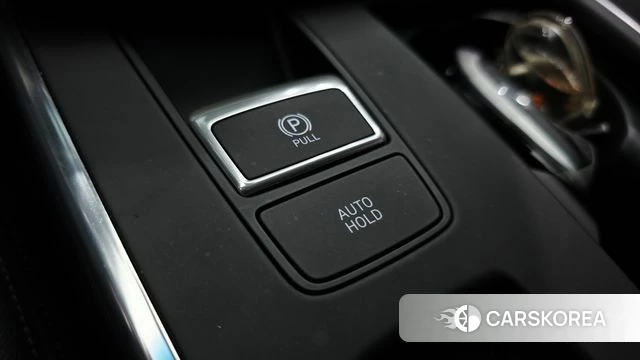 Hyundai The New Grandeur IG Hybrid id 4444185 из Кореи 19