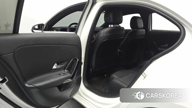 Mercedes-Benz A-Class W177 id 4402850 из Кореи 19