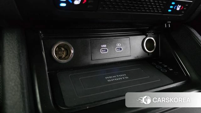 Ssangyong The New Rexton Sports Cannes id 4474971 из Кореи 19