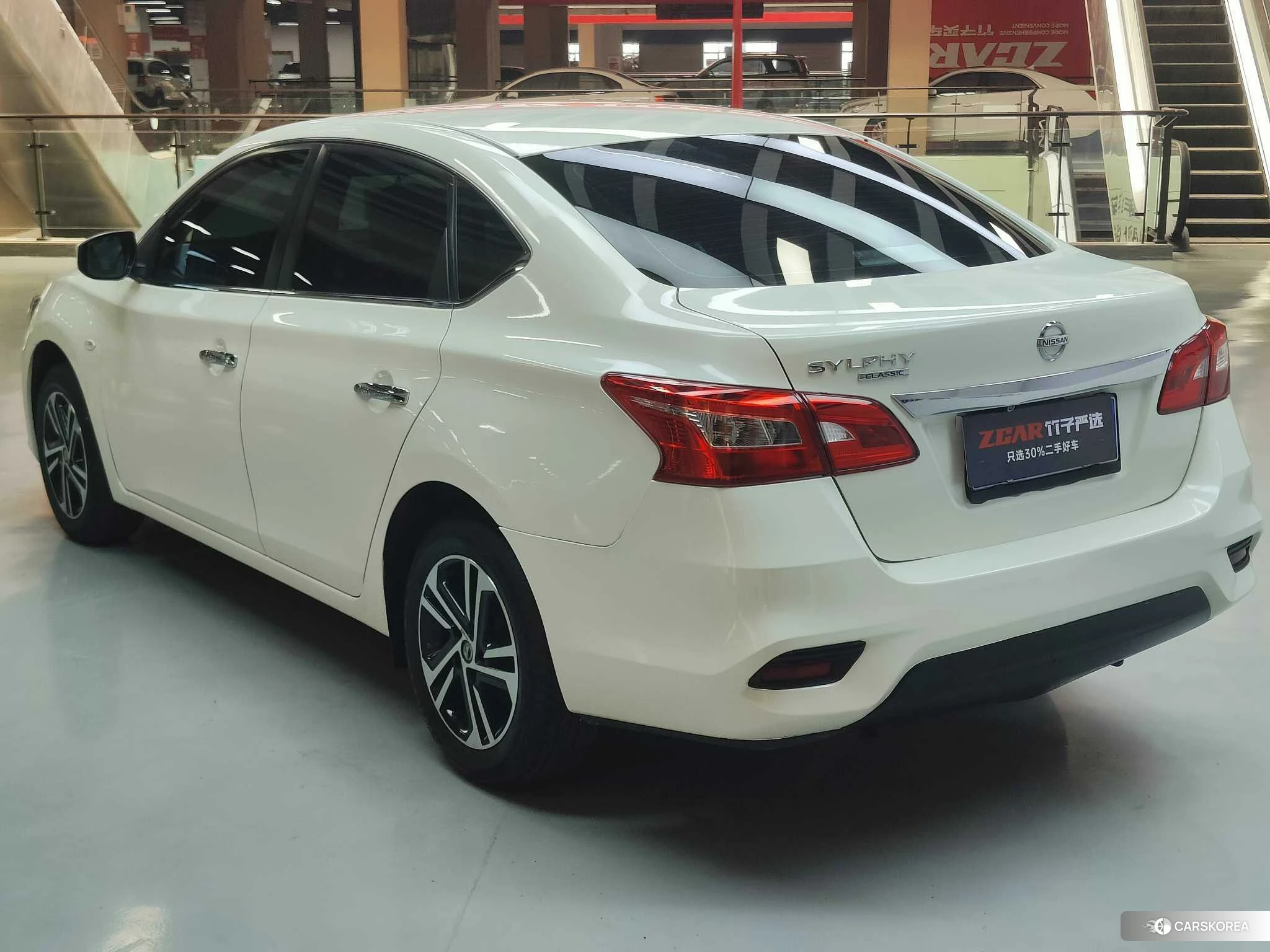 Nissan Xuan Yi id 4426829 из Китая 19