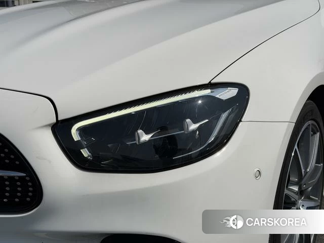 Mercedes-Benz E-class (imported) id 4265979 из Китая 19