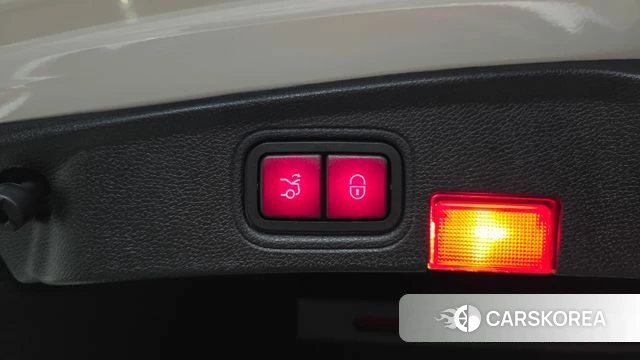 Mercedes-Benz C-Class W205 id 4684124 из Кореи 19