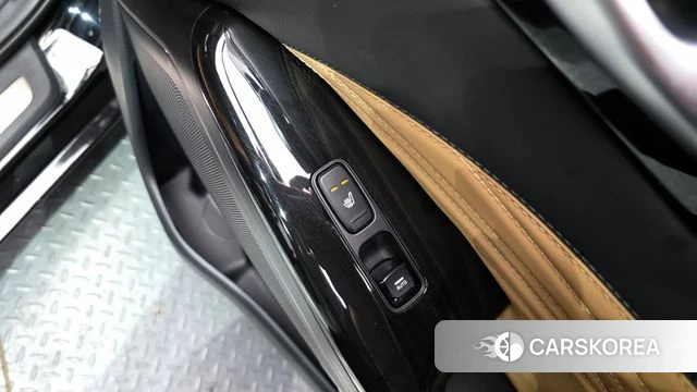 Kia K7 Premier Hybrid id 4632880 из Кореи 19