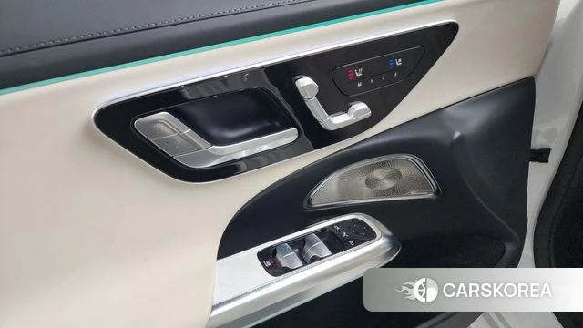 Mercedes-Benz E-Class W214 id 4570955 из Кореи 19