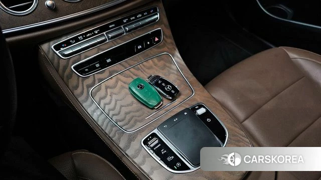Mercedes-Benz E-Class W213 id 4323425 из Кореи 19