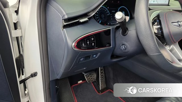 Genesis GV70 id 4202169 из Кореи 19