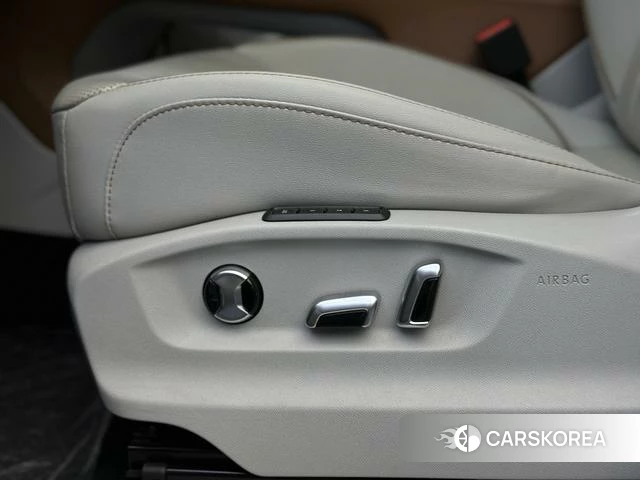 Volkswagen Tourang id 4313825 из Китая 19