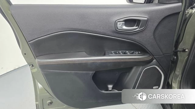 Jeep Compass 2nd Generation id 4245895 из Кореи 19