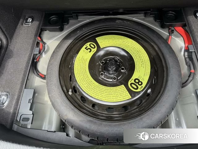 Audi A4L id 4299589 из Китая 19