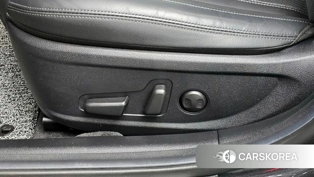 Hyundai The New Grandeur IG id 4330780 из Кореи 19