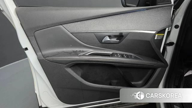 Peugeot 5008 second generation id 4477540 из Кореи 19