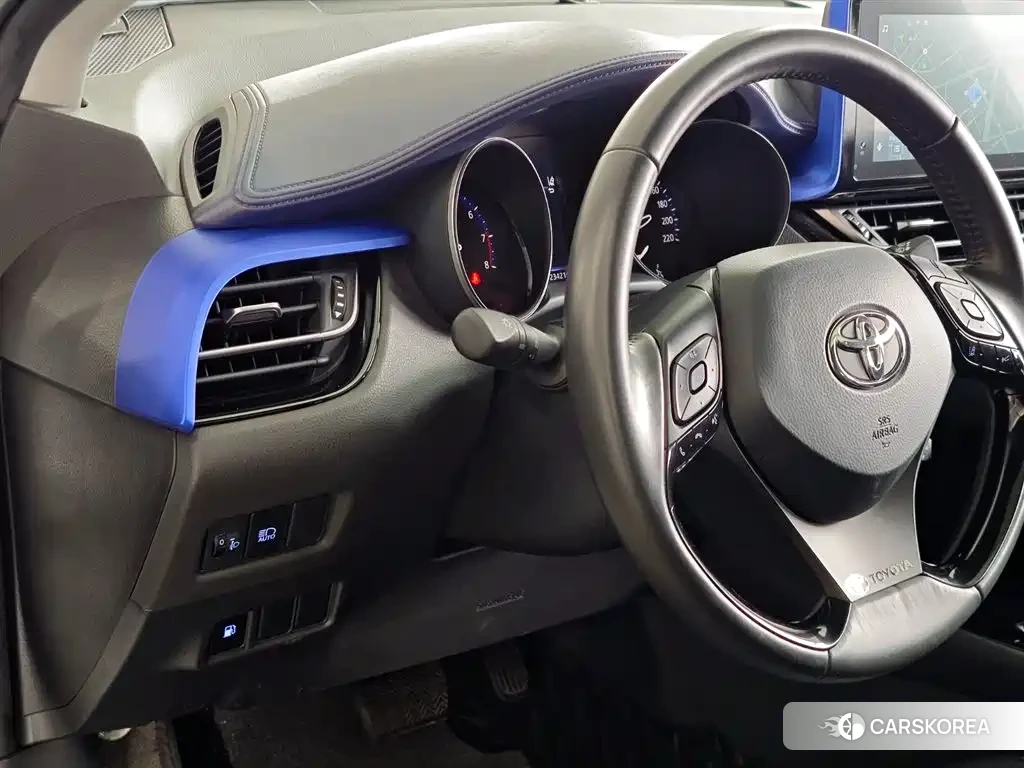 Toyota C-HR id 4601013 из Китая 19