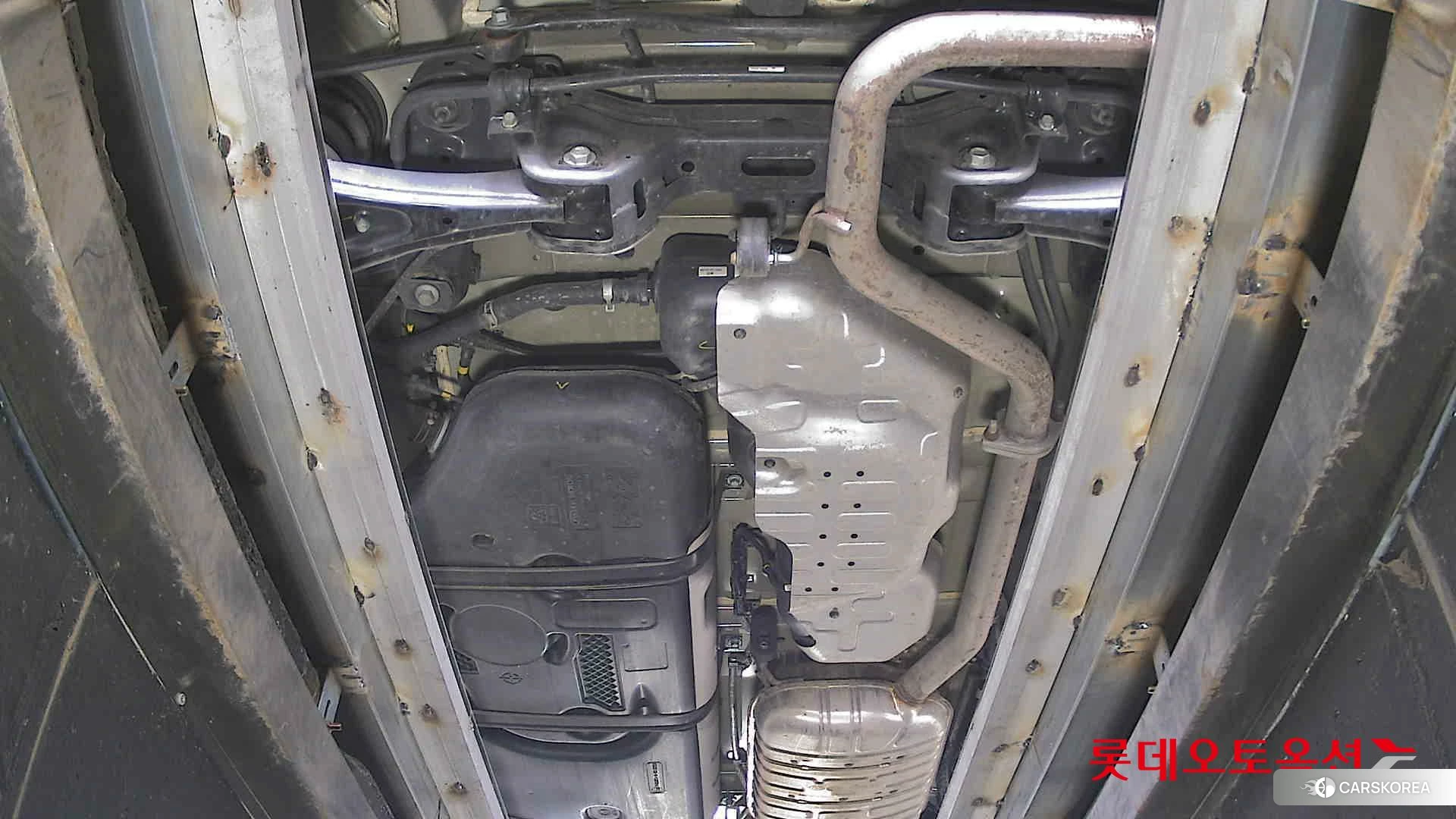 Kia Carnival id 3882130 из Кореи 19