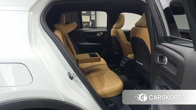 Volvo XC40 id 4784465 из Кореи 19