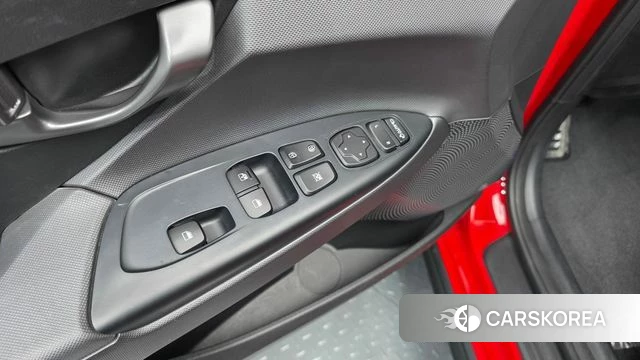 Hyundai Veloster (JS) id 4325638 из Кореи 19