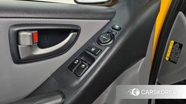 Hyundai The New Grand Starex id 4944023 из Кореи 19