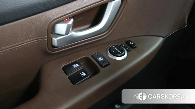 Hyundai The New Grand Starex id 4197172 из Кореи 19