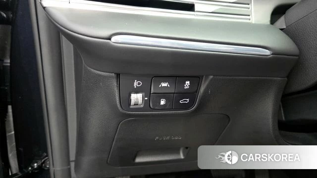 Hyundai The New Grandeur IG Hybrid id 4224246 из Кореи 19