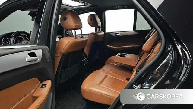 Mercedes-Benz GLE - Class W166 id 4605258 из Кореи 19