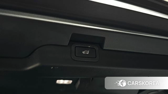 Land Rover Discovery 5 id 4776001 из Кореи 19