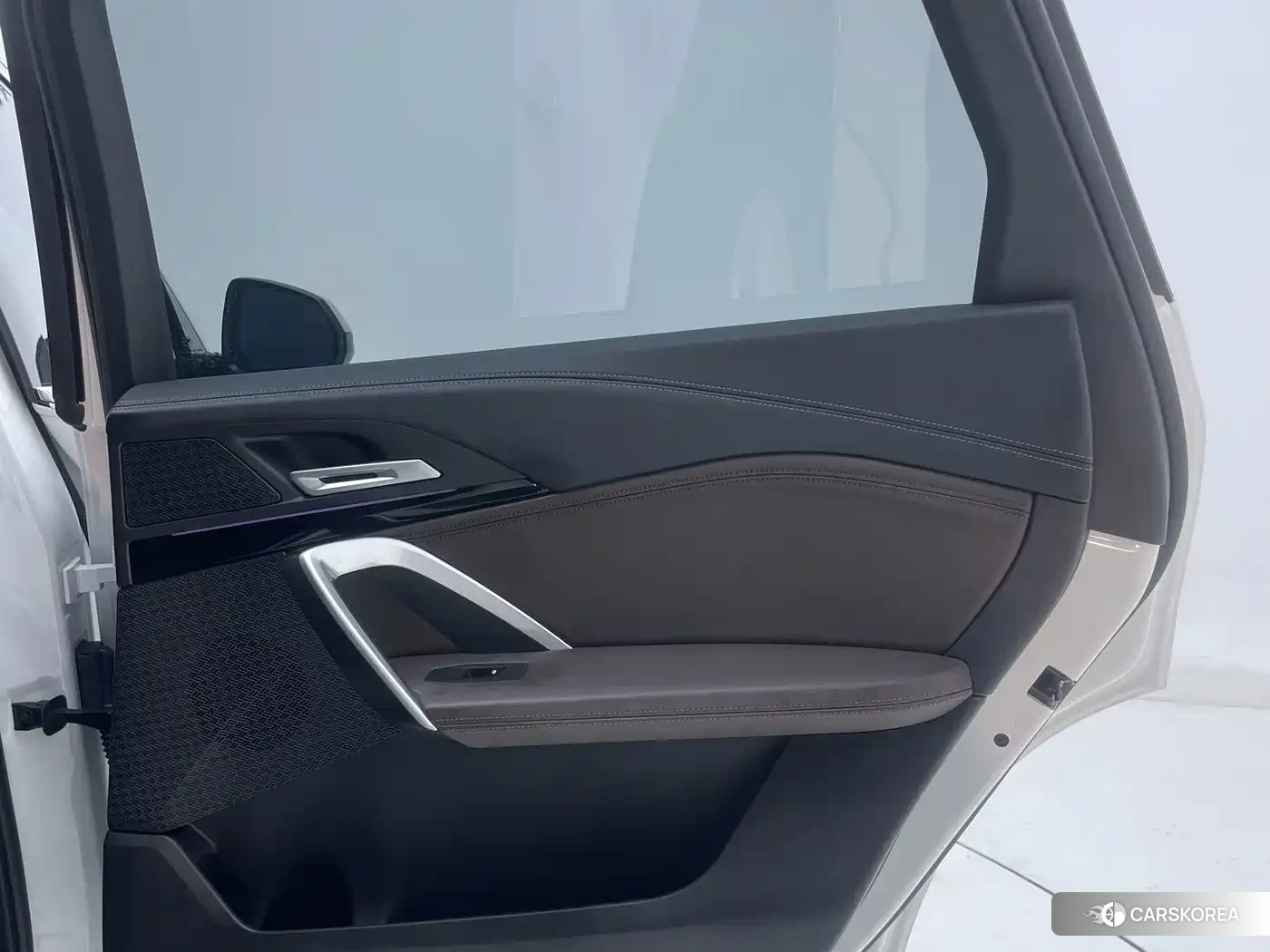 BMW X1 id 4664622 из Китая 19