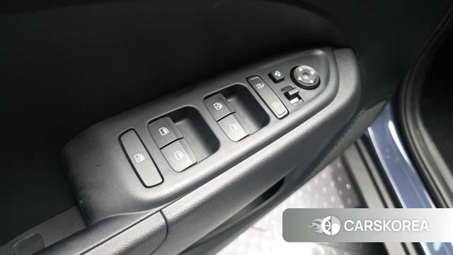 Hyundai Venue id 4589716 из Кореи 17