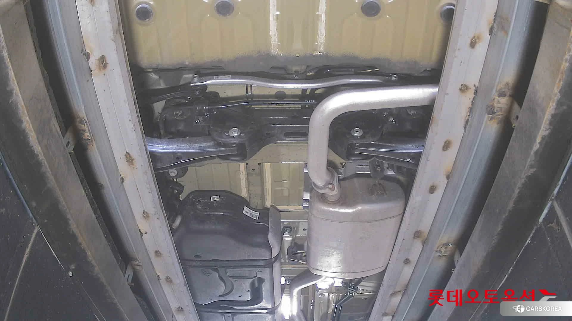 Kia Carnival id 4679400 из Кореи 19