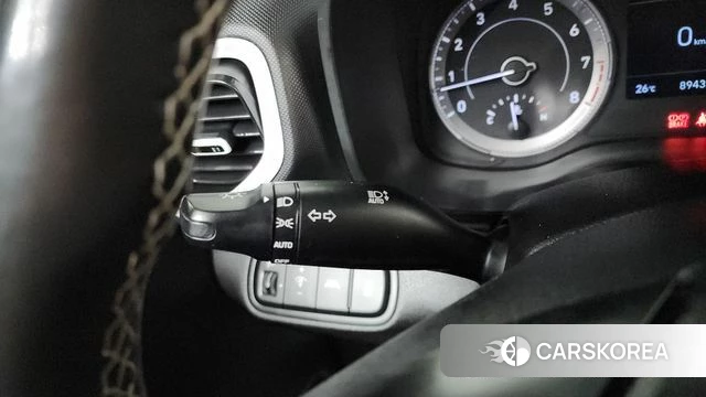Hyundai Venue id 4470940 из Кореи 19