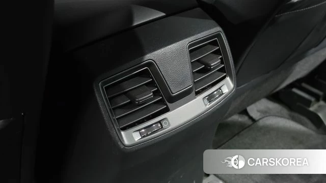 Ssangyong The New Rexton Sports Cannes id 4792959 из Кореи 19