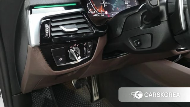 BMW 6 Series GT (G32) id 4623400 из Кореи 19