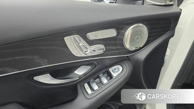 Mercedes-Benz GLC-Class X253 id 4557492 из Кореи 19