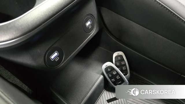 Hyundai Ionic 5 id 4395124 из Кореи 19