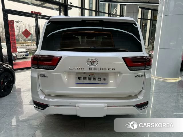 Toyota Land Cruiser (imported) id 4235410 из Китая 19