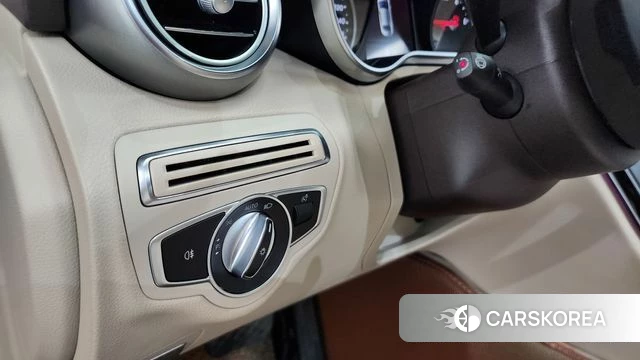 Mercedes-Benz C-Class W205 id 4836915 из Кореи 19