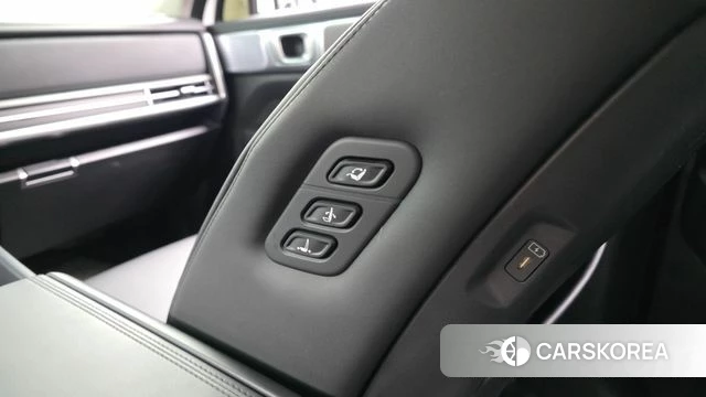 Hyundai Santa Fe (MX5) id 4432954 из Кореи 19