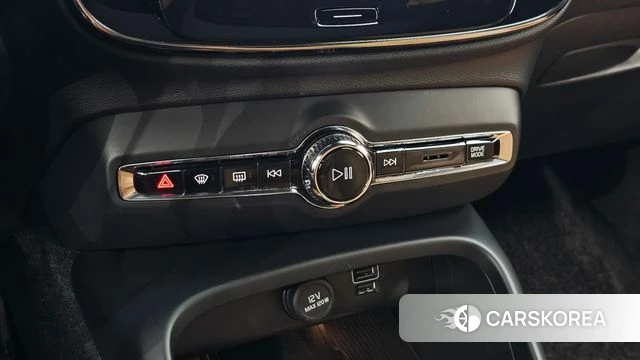 Volvo XC40 id 4567887 из Кореи 19