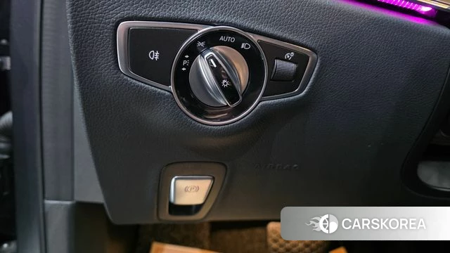 Mercedes-Benz E-Class W213 id 4907665 из Кореи 19