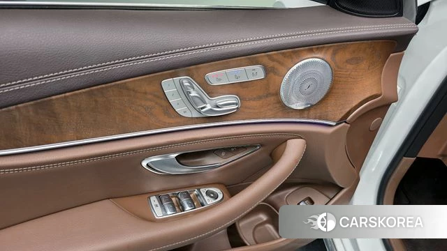 Mercedes-Benz E-Class W213 id 4339320 из Кореи 19