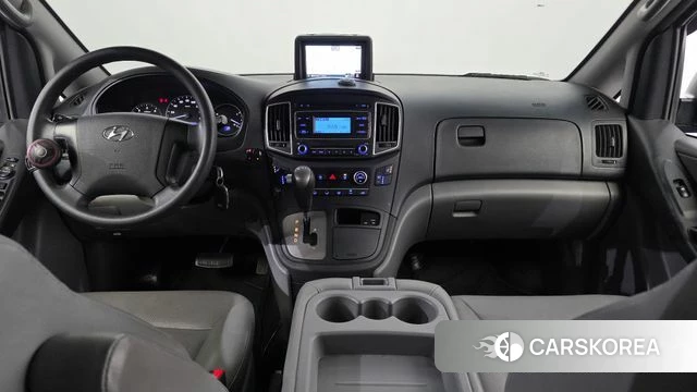 Hyundai The New Grand Starex id 4188501 из Кореи 19
