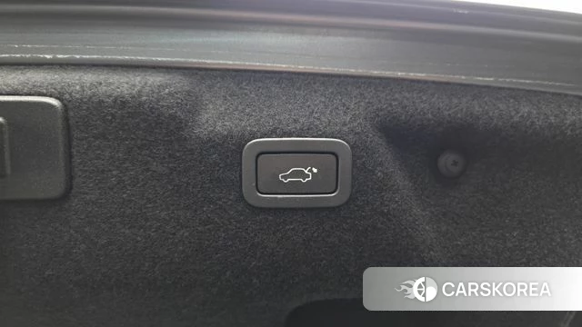 Jaguar XE id 4410792 из Кореи 19