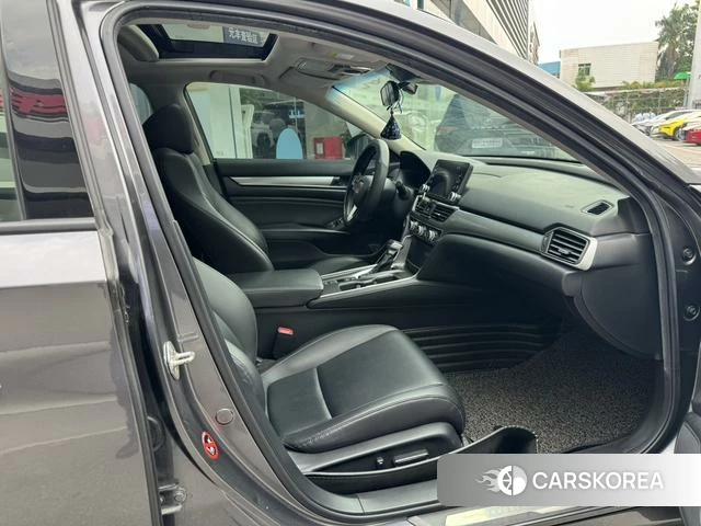 Honda Accord id 4301818 из Китая 19