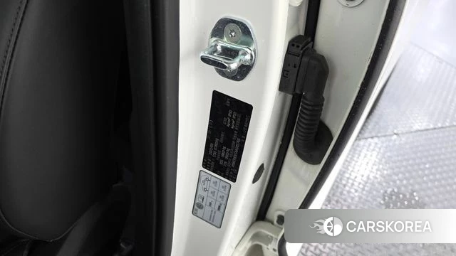Kia Di Ol Nu Niro id 4501000 из Кореи 19