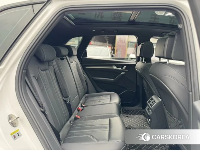Audi Q5L id 4299879 из Китая 19